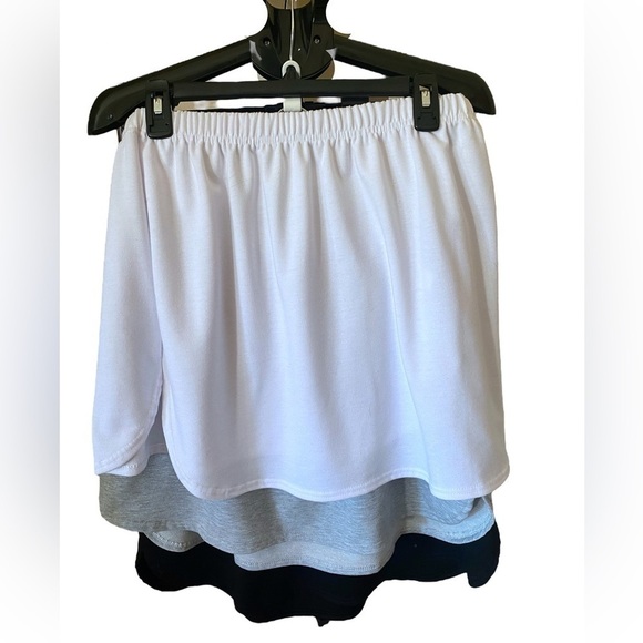 Shirt Extenders 3pk Woman’s Size 3X White/ Black/Grey Balle… Cover your butt😊 - Picture 3 of 15